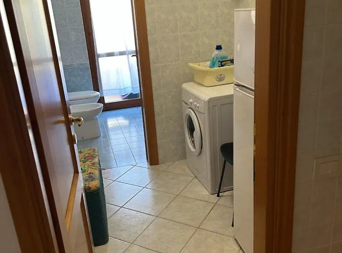 With Private Parking Spot In Oristano's Center Appartement Oristano