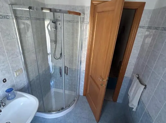 With Private Parking Spot In Oristano's Center Appartement Oristano