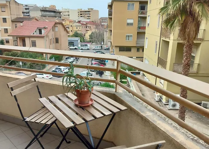 Appartement With Private Parking Spot In Oristano's Center